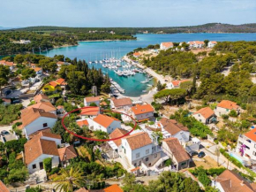 4 Bedroom Villa, Heated Pool, Bay View, Milna